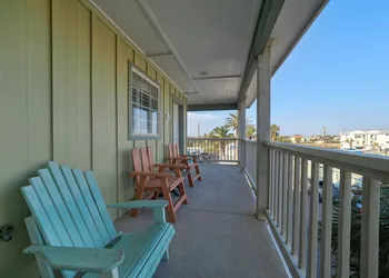 Seashell Village Resort near the beach with kitchens hotel thumbnail 2