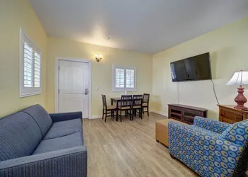 Seashell Village Resort near the beach with kitchens hotel thumbnail 6