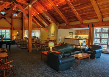 Warren Conference Center and Inn hotel thumbnail 3