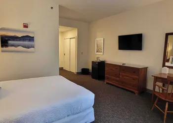 Warren Conference Center and Inn hotel thumbnail 8