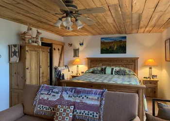 Spur Cross Inn hotel thumbnail 3