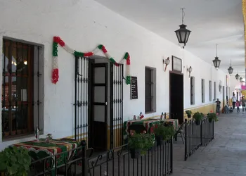 Hotel Amealco hotel thumbnail 7