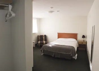 Asessippi Inn hotel thumbnail 2
