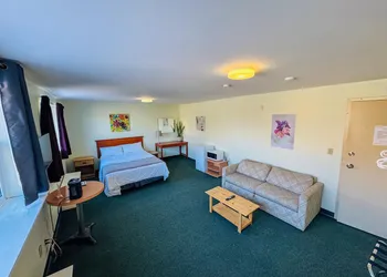 Asessippi Inn hotel thumbnail 6
