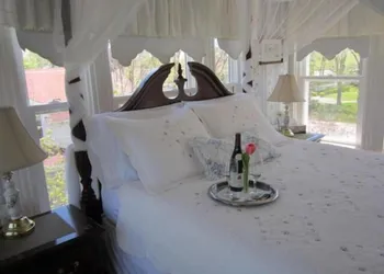 The Dawson House Bed & Breakfast hotel thumbnail 6