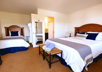 Wylder Tilghman Island hotel thumbnail 6