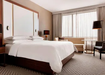 Sheraton Saint-Hyacinthe Hotel hotel thumbnail 5