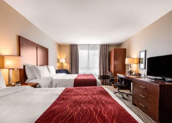 Comfort Inn & Suites hotel thumbnail 8