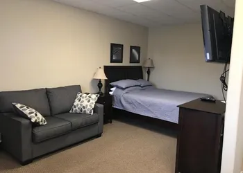 Riverview Suites hotel thumbnail 5