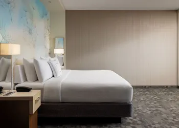 Courtyard by Marriott Prince George hotel thumbnail 8