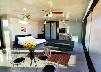Vidasoul Hotel and Crossroads Country Club Restaurant hotel thumbnail 6