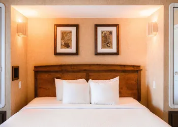Mountain View Resort and Suites at Fairmont Hot Springs hotel thumbnail 4