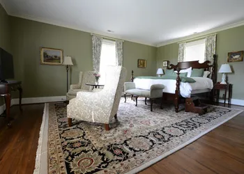 Woodville Bed and Breakfast hotel thumbnail 4