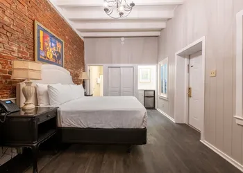 French Quarter Suites Hotel hotel thumbnail 2