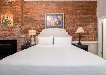 French Quarter Suites Hotel hotel thumbnail 5