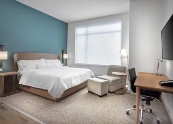 Element by Marriott Edmonton West hotel thumbnail 8