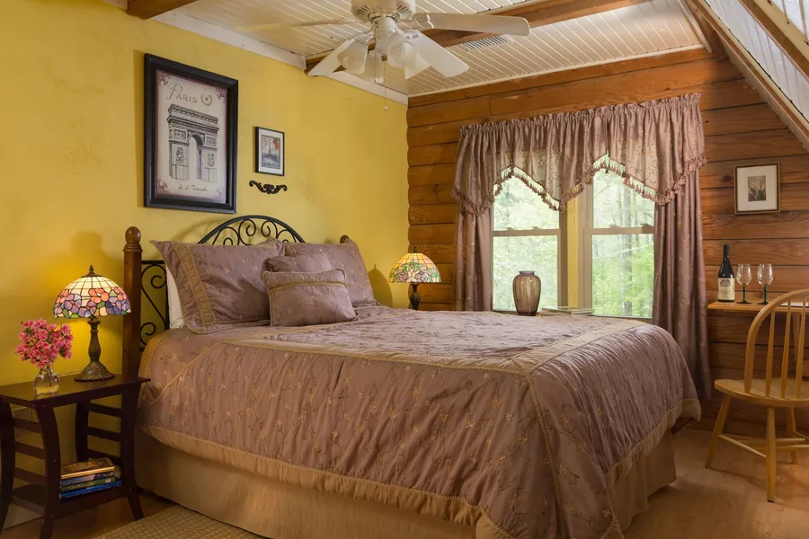 Tiffanys Bed & Breakfast hotel detail image 2