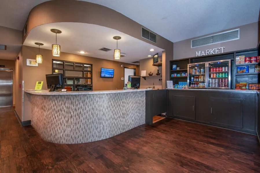 Guest Inn & Suites - Midtown Medical Center hotel detail image 2