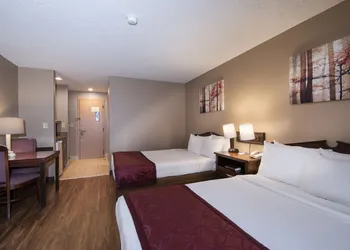 Guest Inn & Suites - Midtown Medical Center hotel thumbnail 5