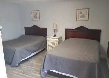 Hickory Shades Motel hotel thumbnail 3