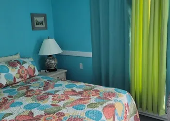 The Monarch Motel hotel thumbnail 2