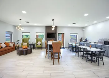 Hotsprings Village Inn hotel thumbnail 3