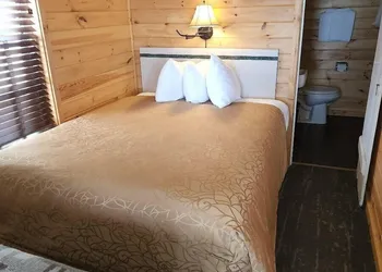 The Beach House hotel thumbnail 4