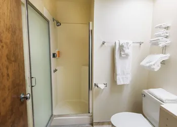 Cedar Grove Lodge hotel thumbnail 6