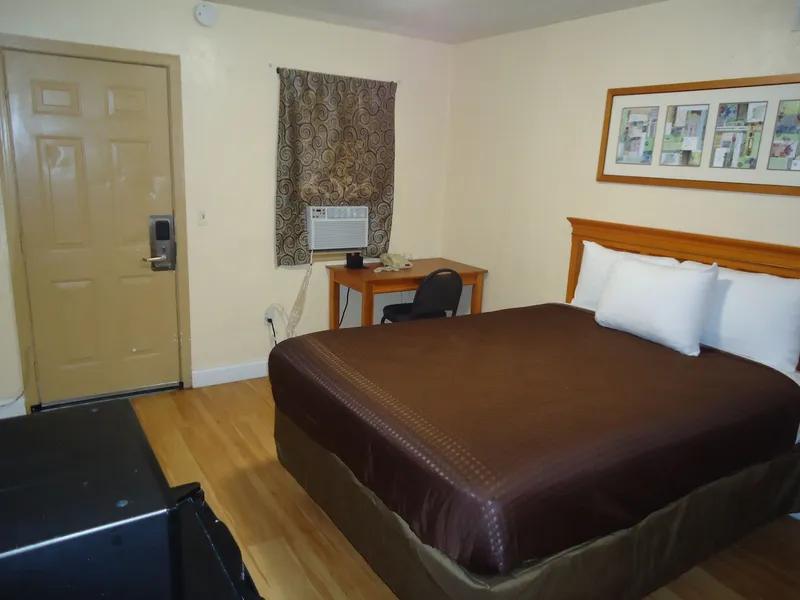 Budget Inn hotel detail image 6