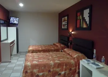 La Quinta Puebla hotel thumbnail 3