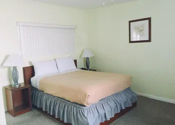 Europa Inn & Suites hotel thumbnail 6
