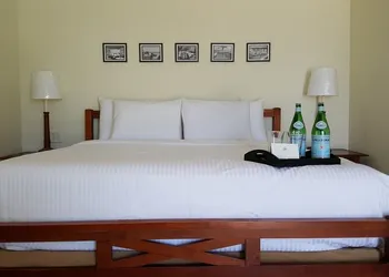 Le Cabanon Motel hotel thumbnail 6