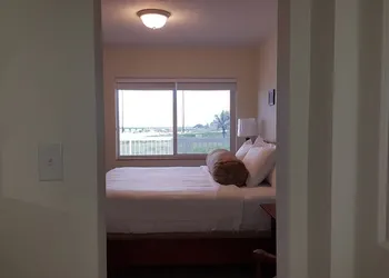 Le Cabanon Motel hotel thumbnail 8