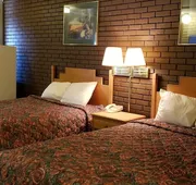 Americas Premier Inn hotel detail image 3