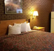 Americas Premier Inn hotel detail image 4