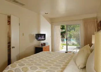 The Hideaway - 21 and Over - A Town & Desert Boutique Hotel hotel thumbnail 7