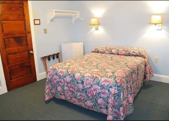 Lankford Hotel and Lodge hotel thumbnail 8