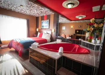 Villager Lodge hotel thumbnail 7