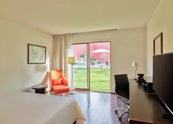 Fiesta Inn Express Aguascalientes hotel thumbnail 5