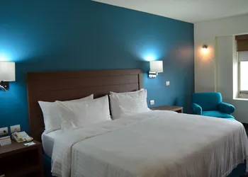 Holiday Inn Guadalajara Expo by IHG hotel thumbnail 4