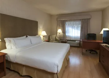 Holiday Inn Express Chihuahua by IHG hotel thumbnail 5