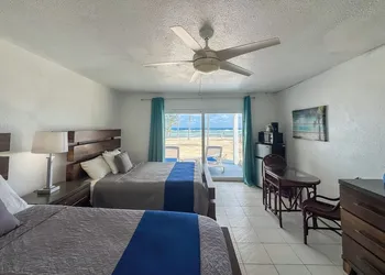 Palms Resort and Beach hotel thumbnail 7