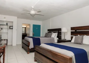 Palms Resort and Beach hotel thumbnail 8
