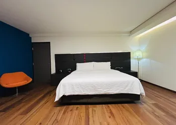 Holiday Inn Express Mexico Aeropuerto by IHG hotel thumbnail 5