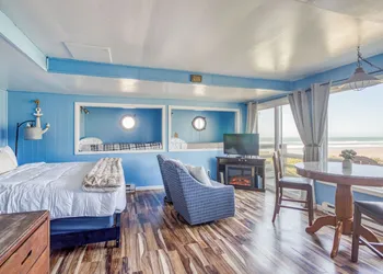 Moolack Shores Inn hotel thumbnail 5
