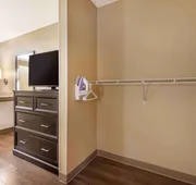 Extended Stay America Suites Seattle Bellevue Factoria hotel detail image 5