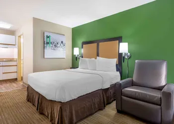 Extended Stay America Suites Seattle Bellevue Factoria hotel thumbnail 6