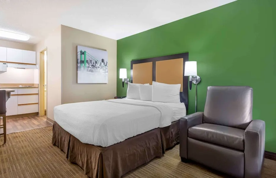 Extended Stay America Suites Seattle Bellevue Factoria hotel detail image 6
