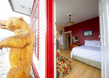 Eagle Bluff Bed & Breakfast hotel thumbnail 5
