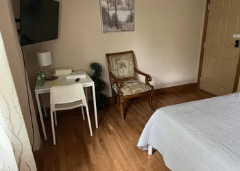 Anna's Bed & Breakfast hotel thumbnail 5